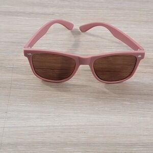 Retro Rewind Square Sunglasses Pink Matt Finish Designer Frame Mirror